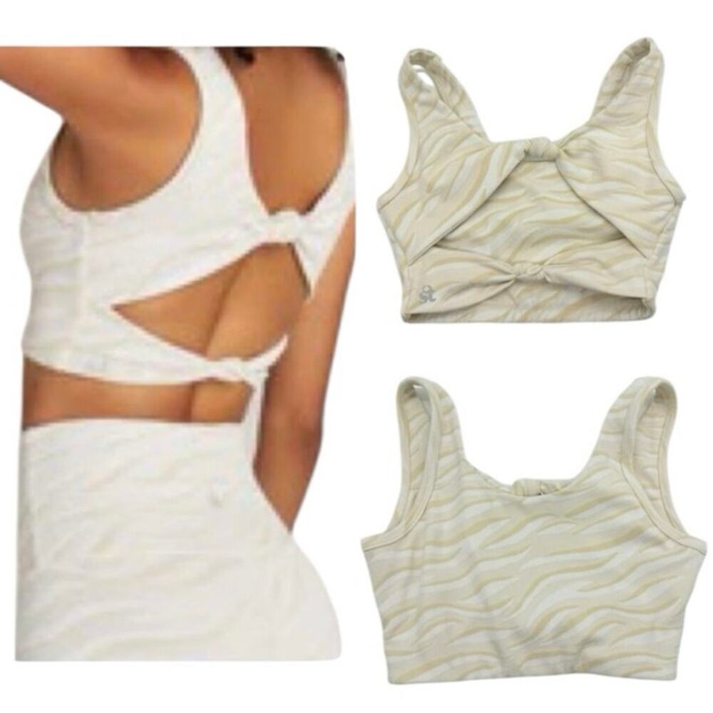 Strut This Cosmo Knotted Back Sports Bra In‎ Sand Dollar Cream - OS Yoga Active